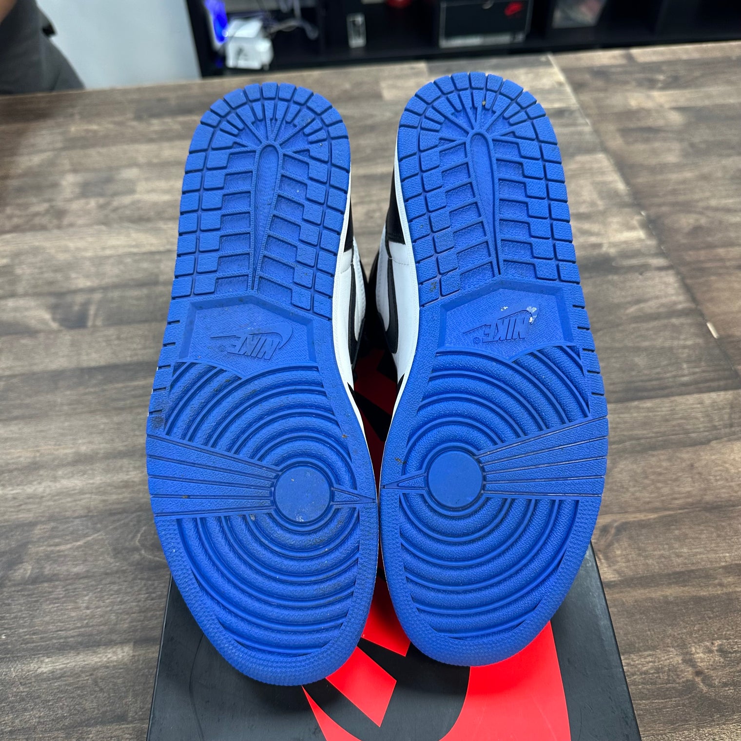 Royal Toe Jordan 1 High (USED)