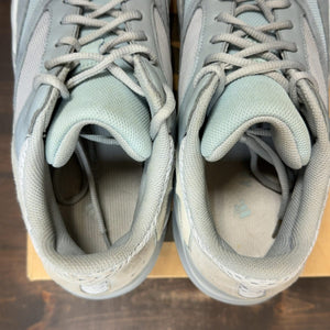 adidas Yeezy Boost 700 Inertia Size 12 (Pre-Owned) - aux