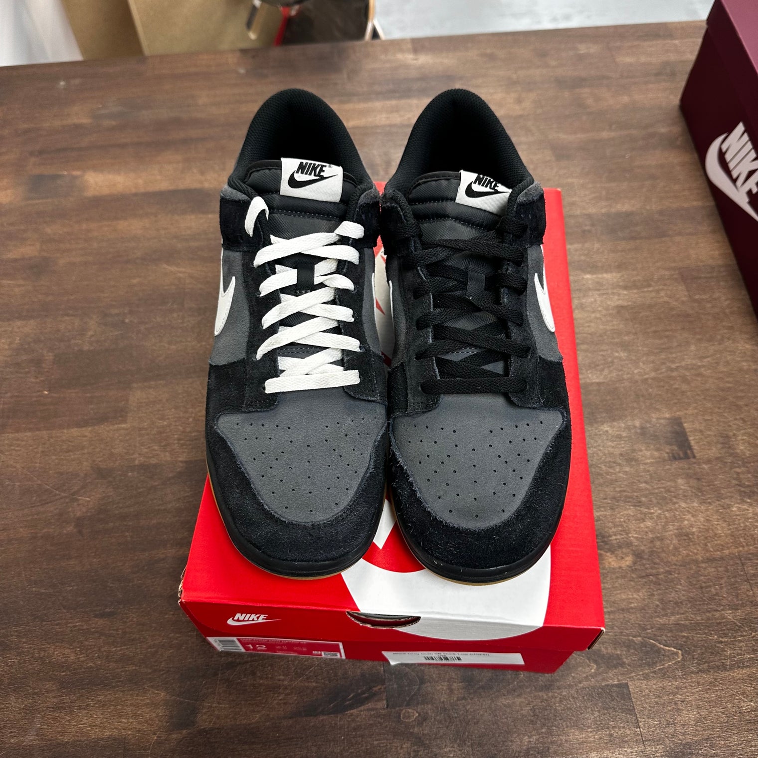 Black Grey Gum SB Dunk Low (USED)