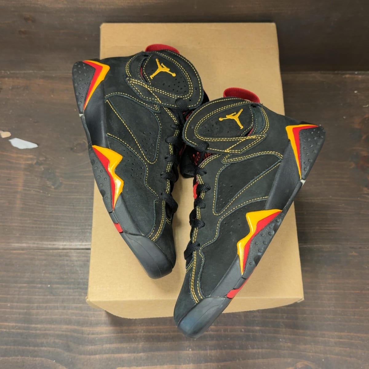 Jordan 7 Retro Citrus (2022) (GS) Size 5.5Y (Pre-Owned) - back