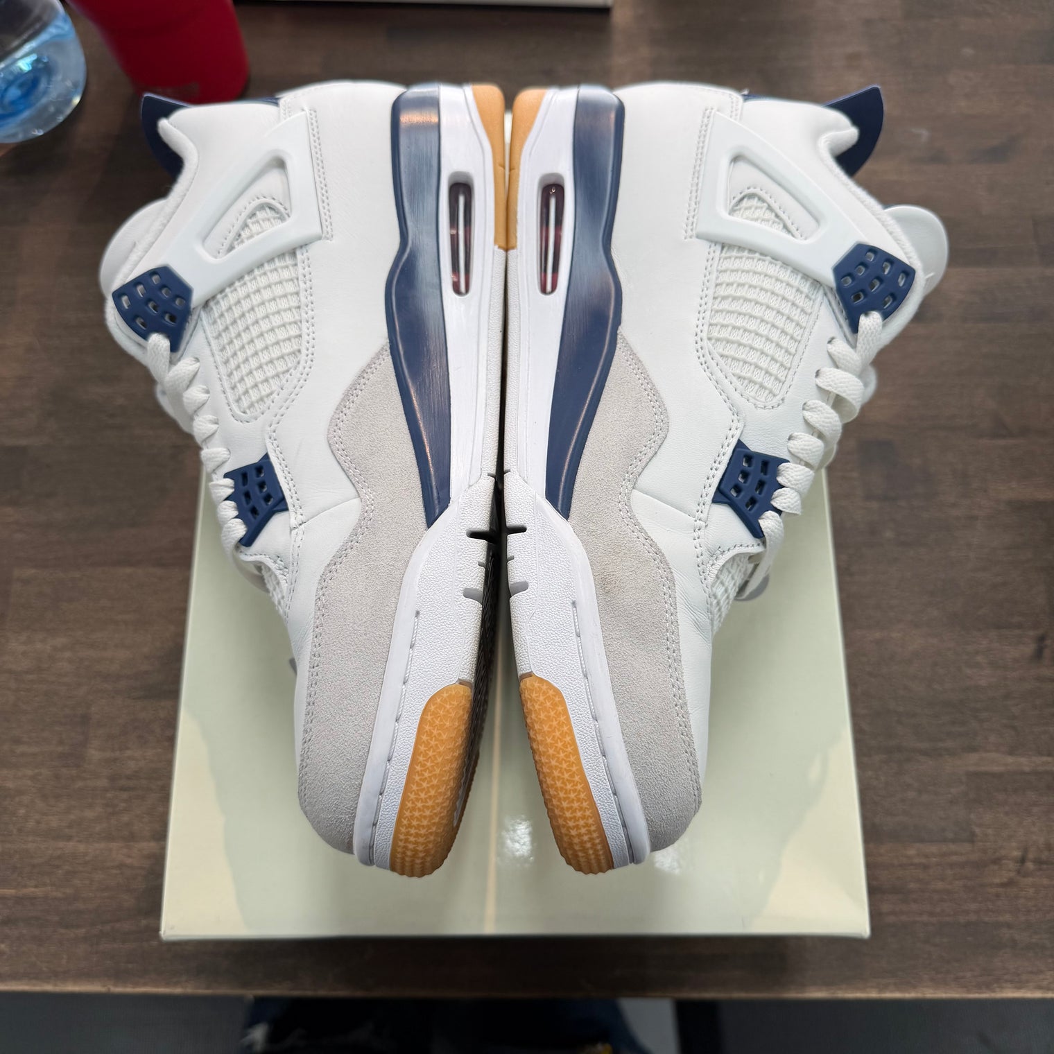 Navy SB Jordan 4 Retro (USED)
