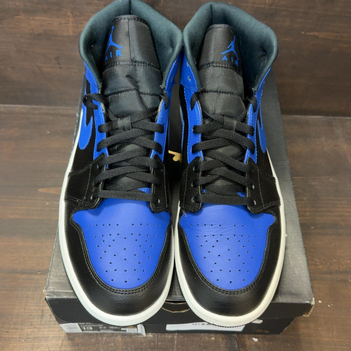 Jordan 1 Mid Hyper Royal Tumbled Leather - Image 3