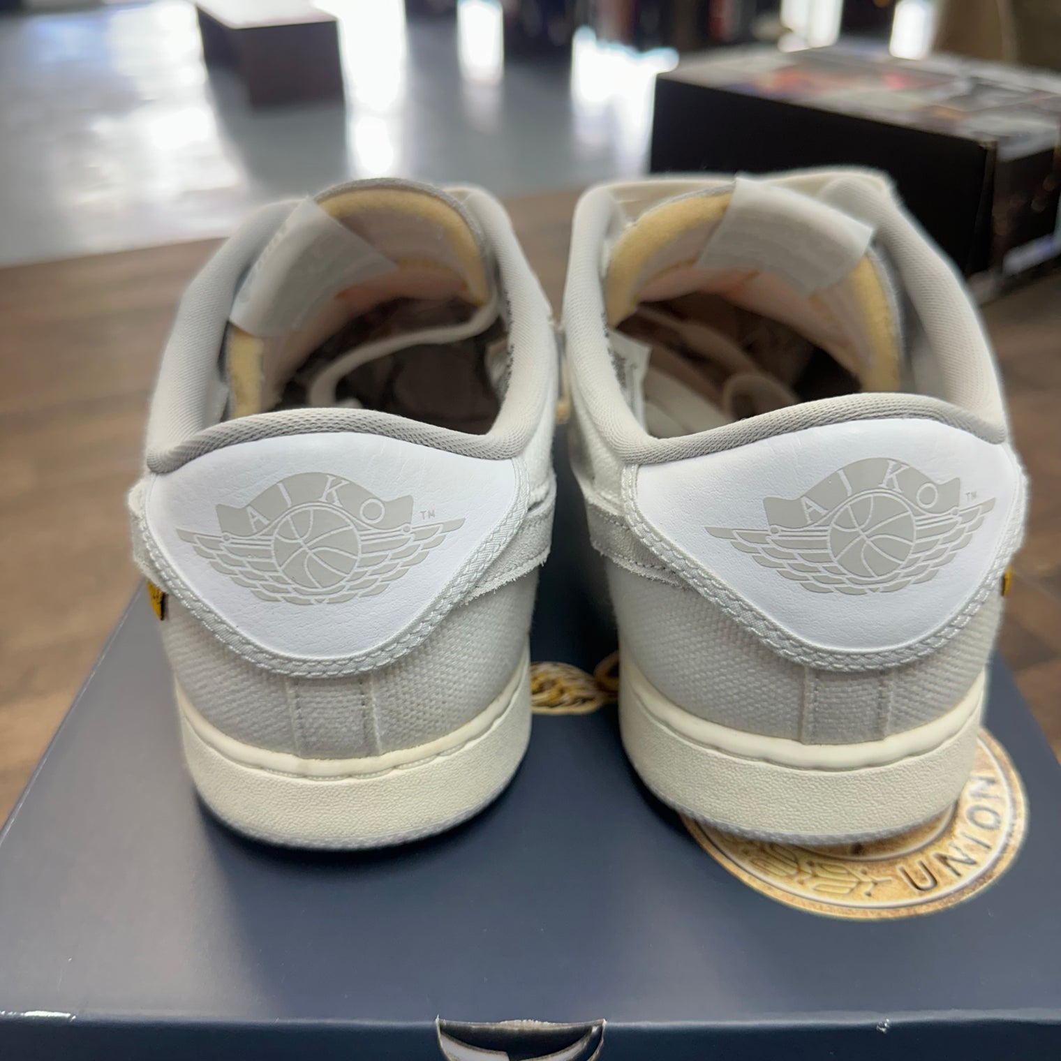 Union White Canvas AJKO Low SP (USED)