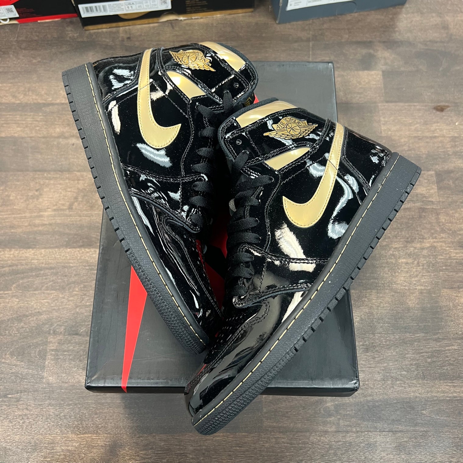 Black Metallic Gold Jordan 1 High (USED)