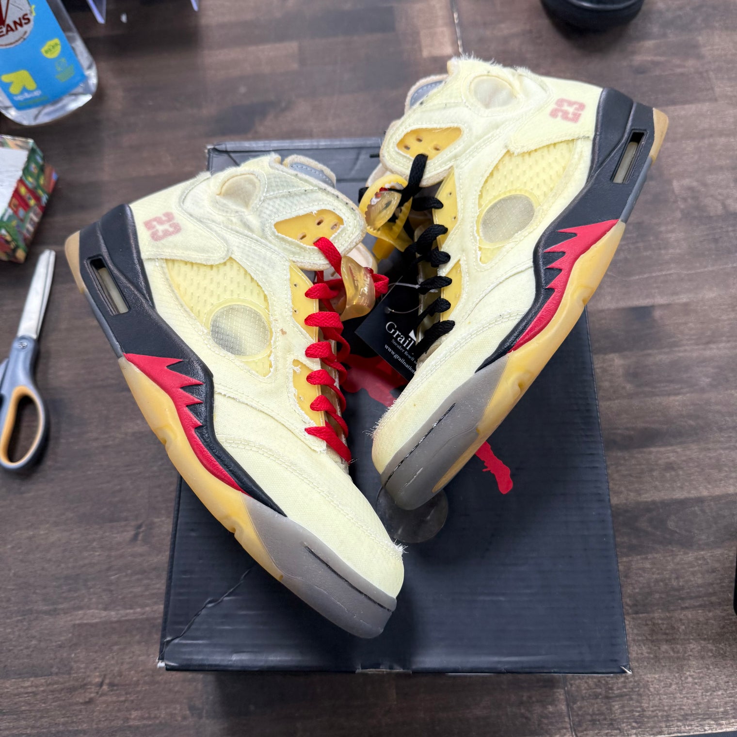 Off-White Sail Jordan 5 (USED)