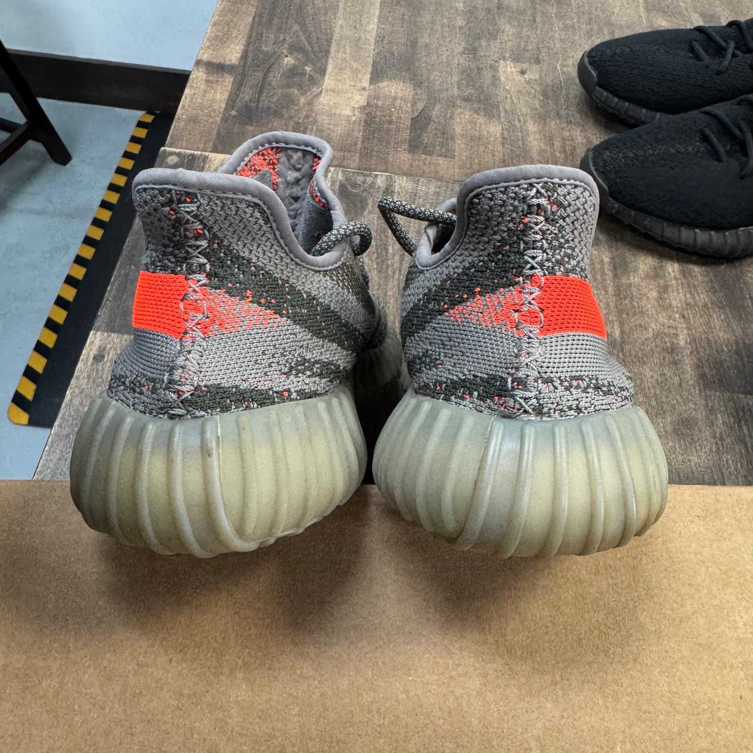 Beluga Yeezy 350 2016 (USED, No Box)