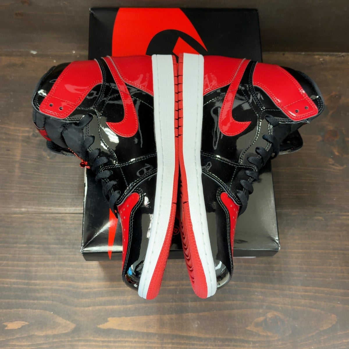 Jordan 1 Retro High OG Patent Bred - Image 4