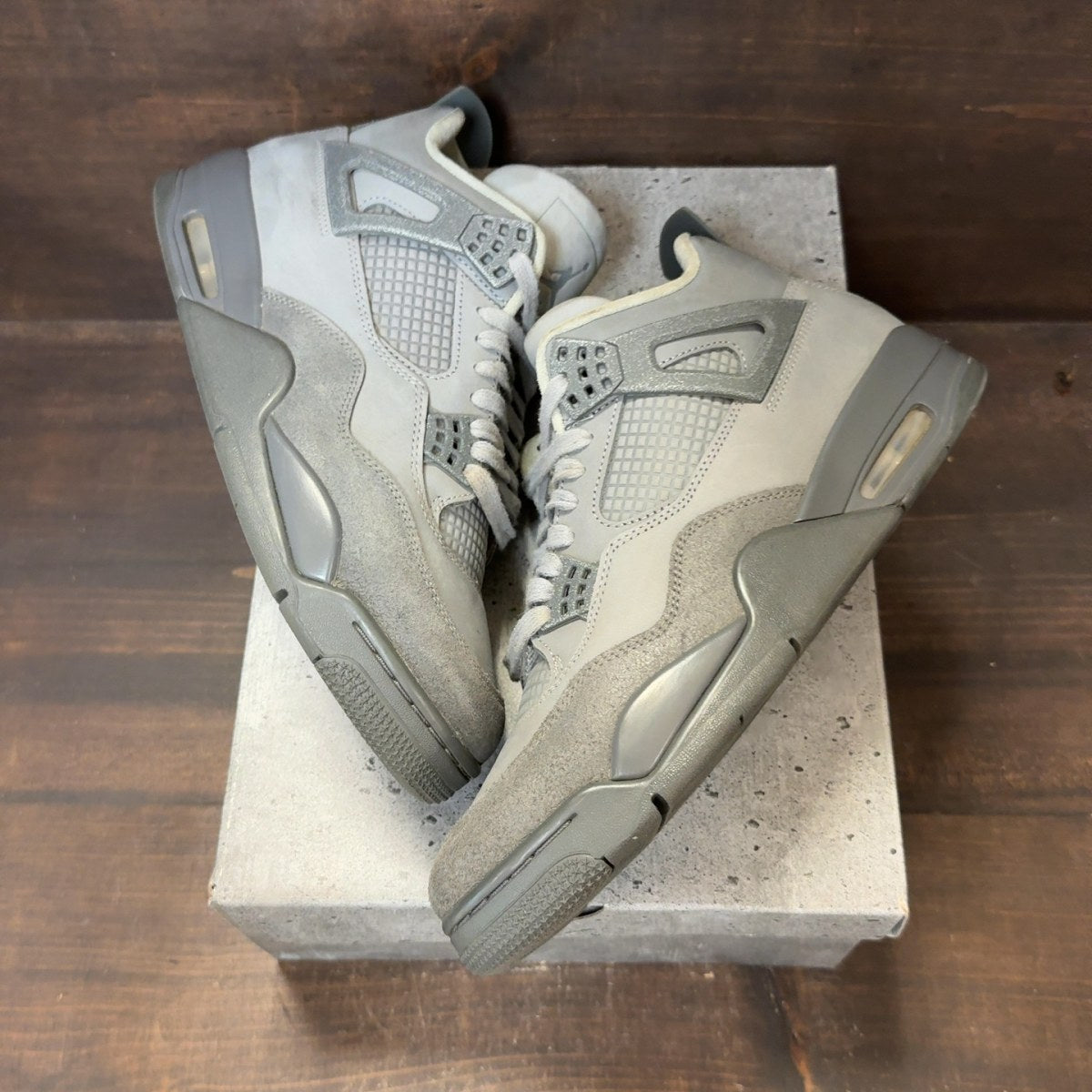 Jordan 4 Retro SE Paris Olympics Wet Cement Size 10 (Pre-Owned) - Image 2