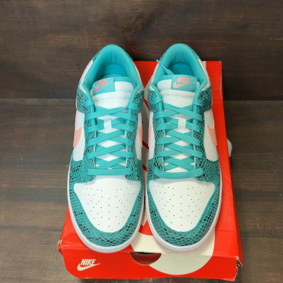 Nike Dunk Low Snakeskin Washed Teal Bleached Coral - Image 3