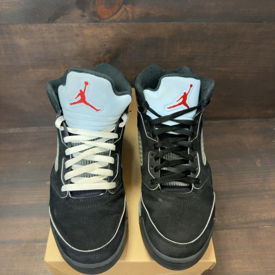 Jordan 5 Retro OG Black Metallic Reimagined Size 9.5 (Pre-Owned) - Image 3