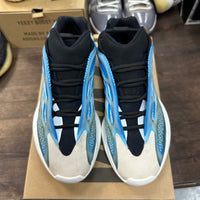 Arzareth Yeezy 700 V3 (USED)