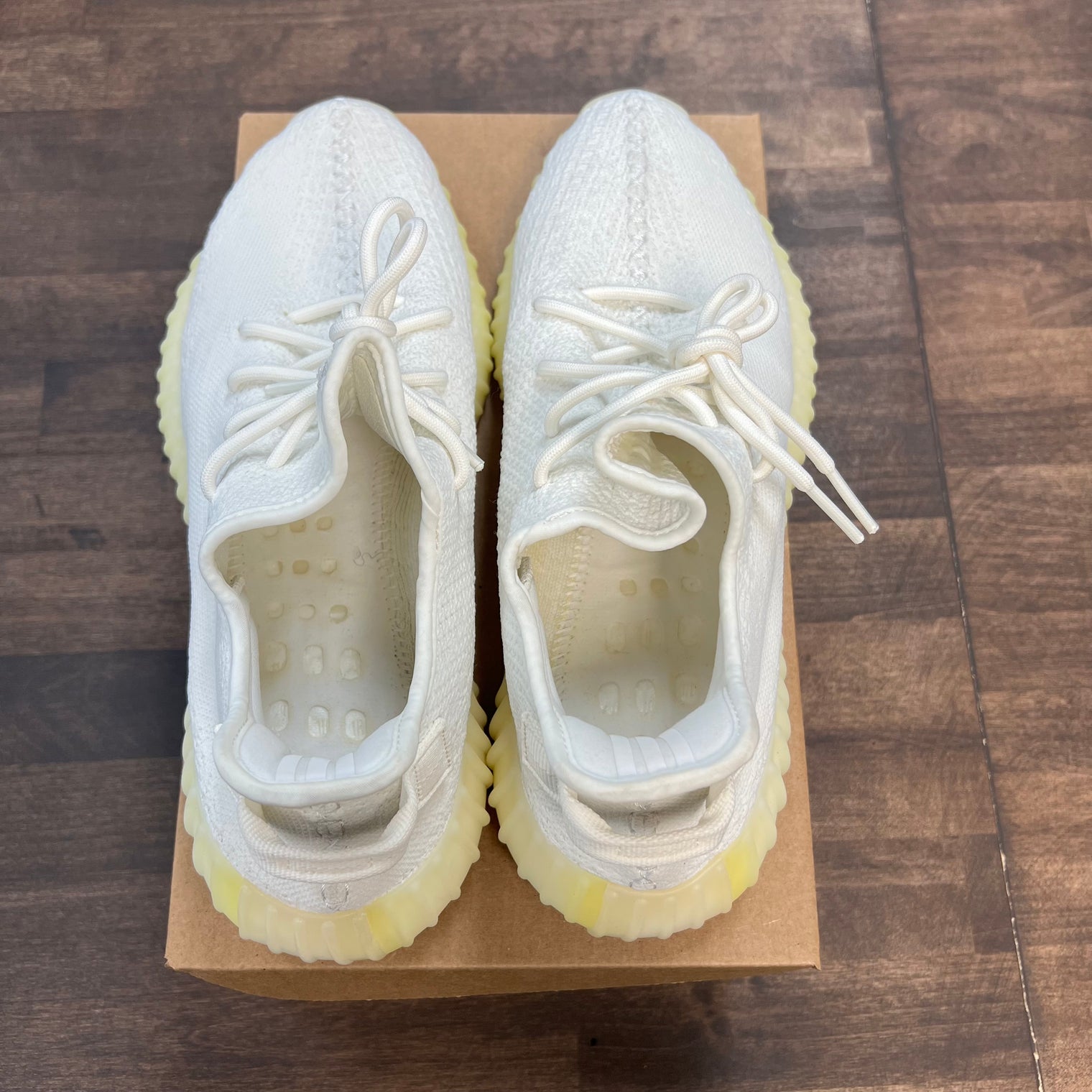 Cream Yeezy 350 (USED, No Box, No Insoles)
