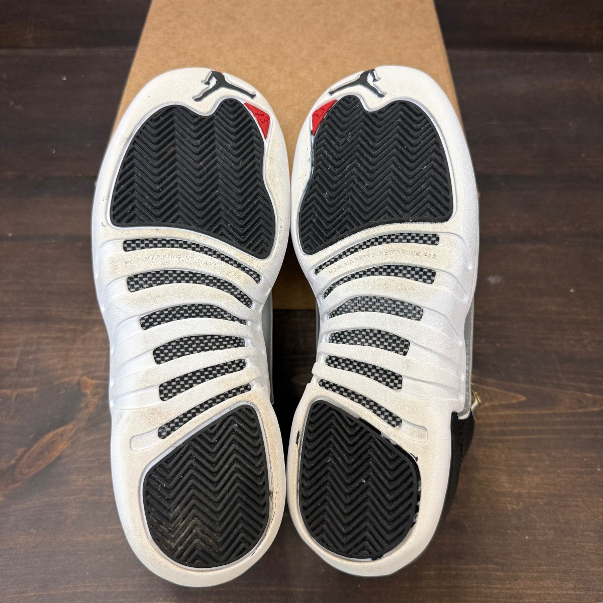 Jordan 12 Retro Playoffs (2022) (GS) Size 5Y (Pre-Owned) - Image 5