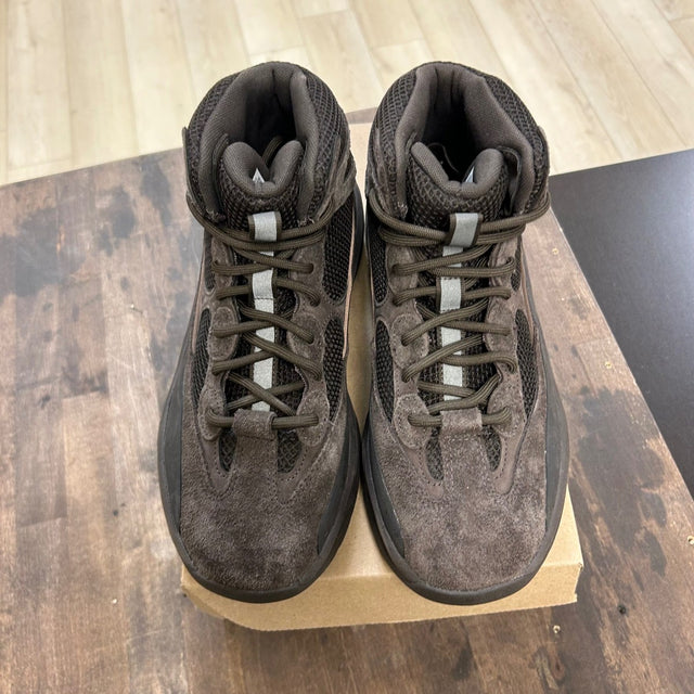 adidas Yeezy Desert Boot Oil Size 9.5 (Pre-Owned) - Image 2