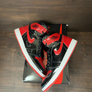 Jordan 1 Retro High OG Patent Bred - Image 2