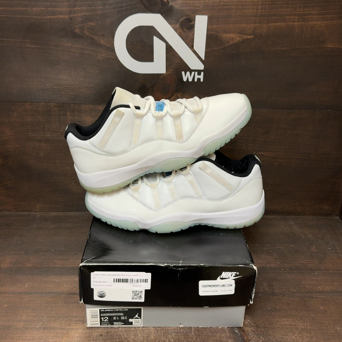Jordan 11 Retro Low Legend Blue - Image 1