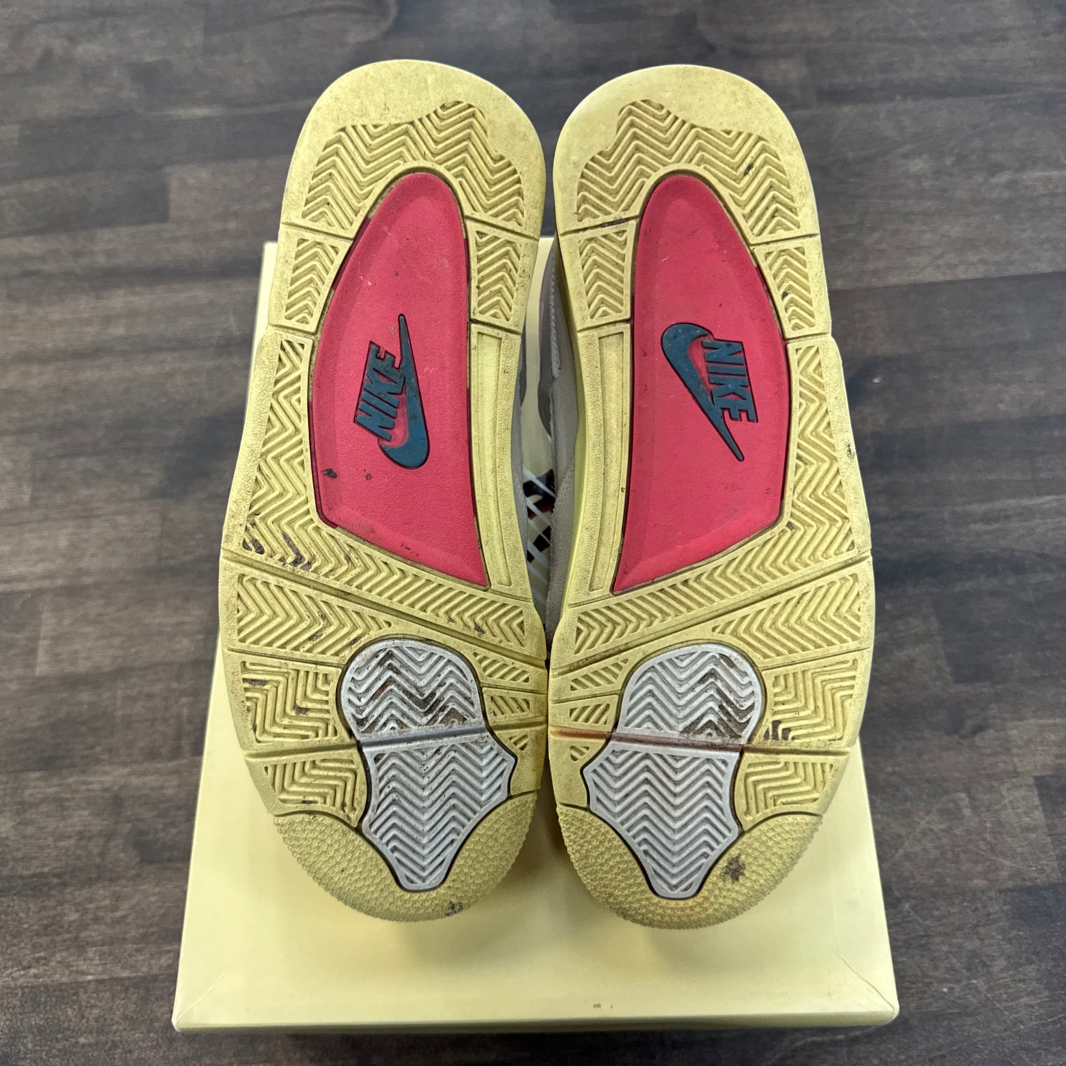 Guava Ice Union Jordan 4 SP (USED)