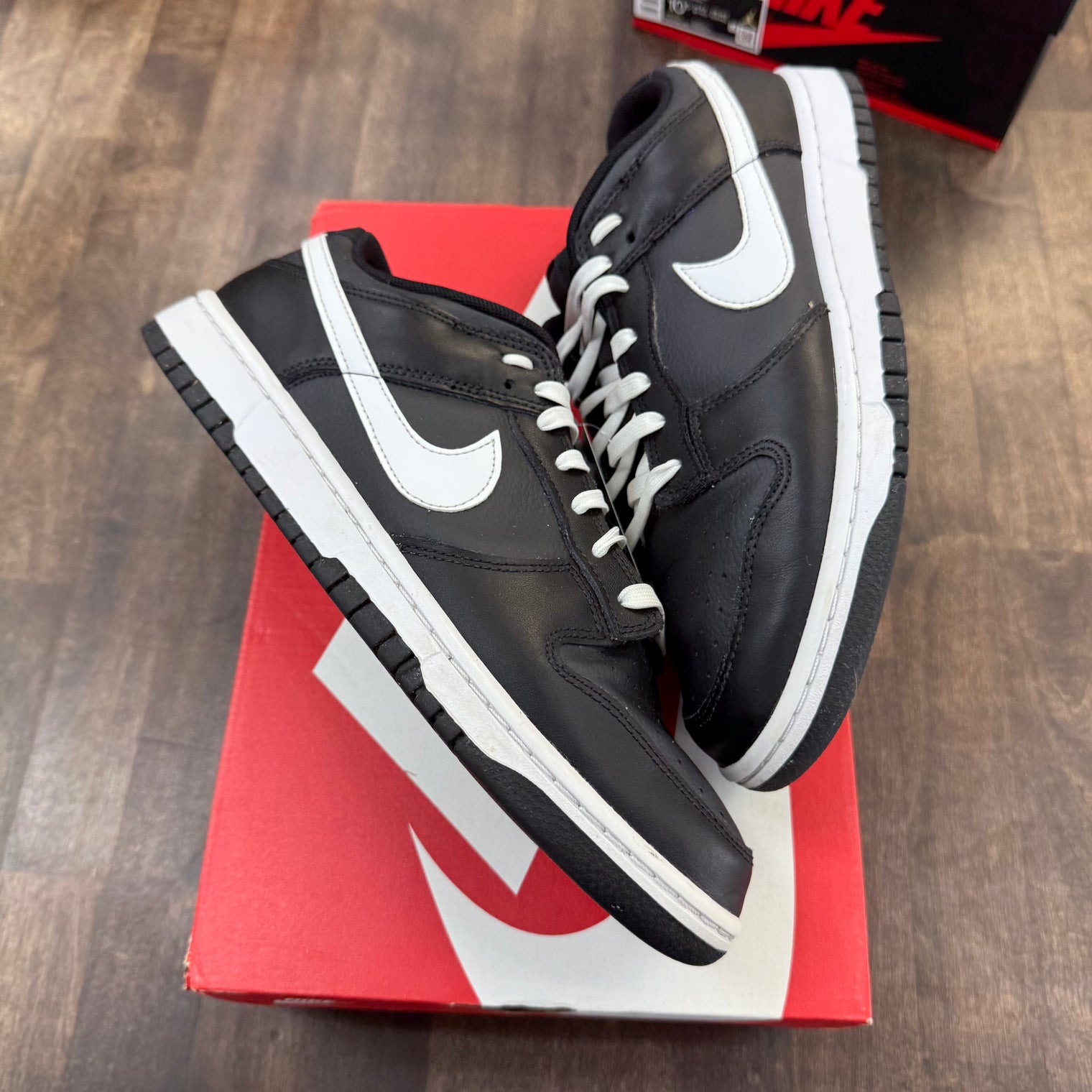 Black White Nike Dunk Low (USED)