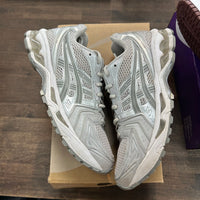 (W) Cloud Grey ASICS Gel-Kayano 14 (USED)