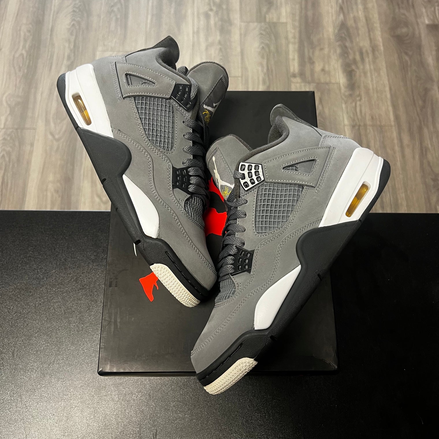 Jordan 4 Retro Cool Grey (USED)