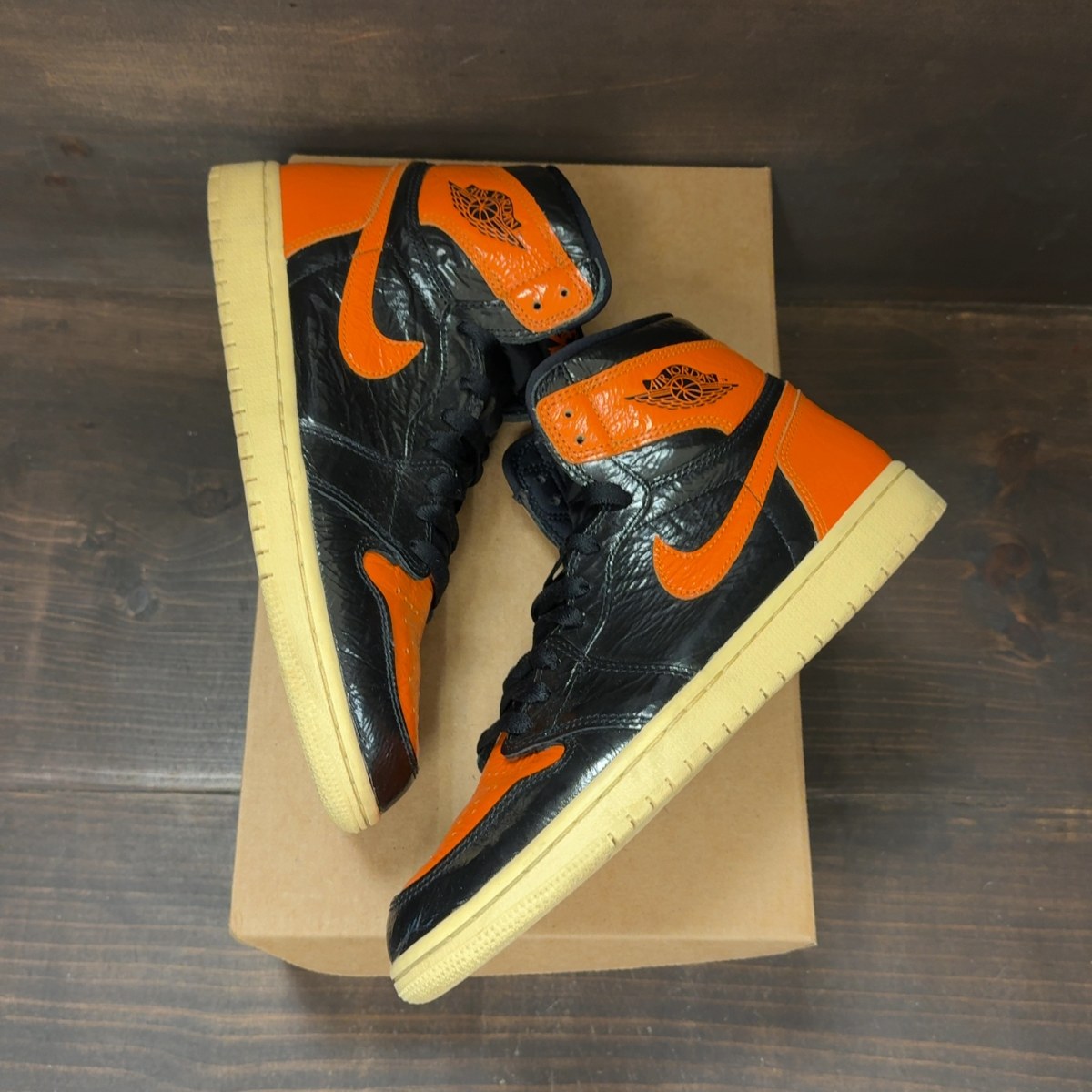 Jordan 1 Retro High Shattered Backboard 3.0 Size 8 (Pre-Owned) - Image 2