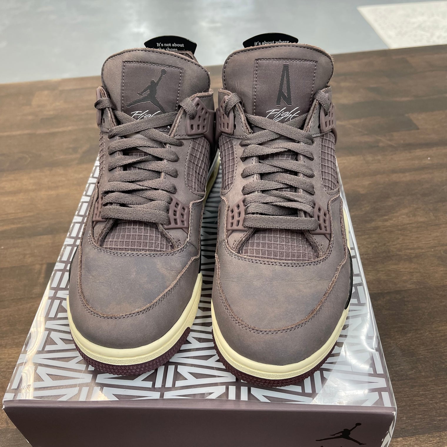 A Ma Maniere Violet Ore Jordan 4 Retro (USED)