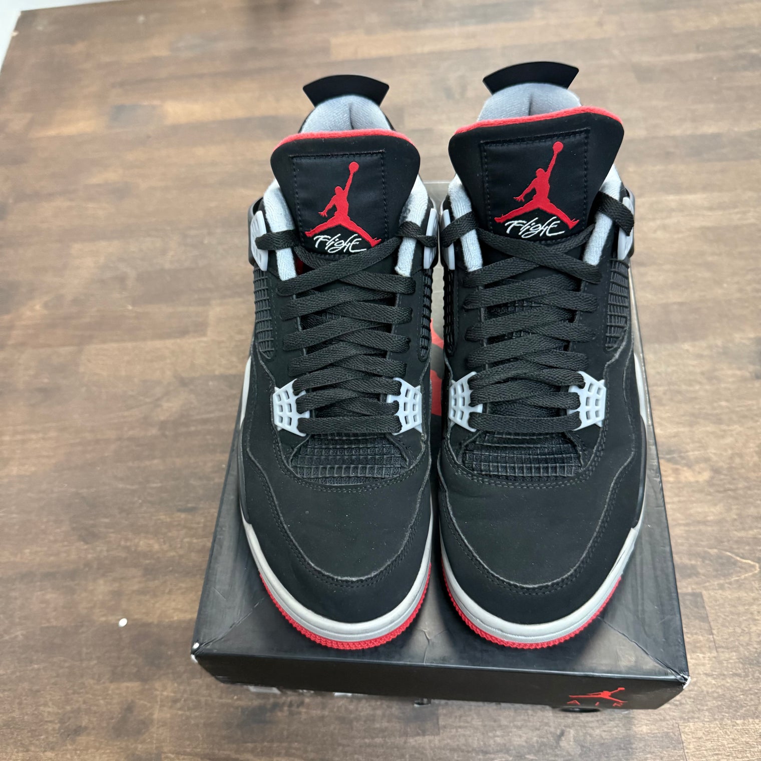 Bred Jordan 4 (2019) (USED)