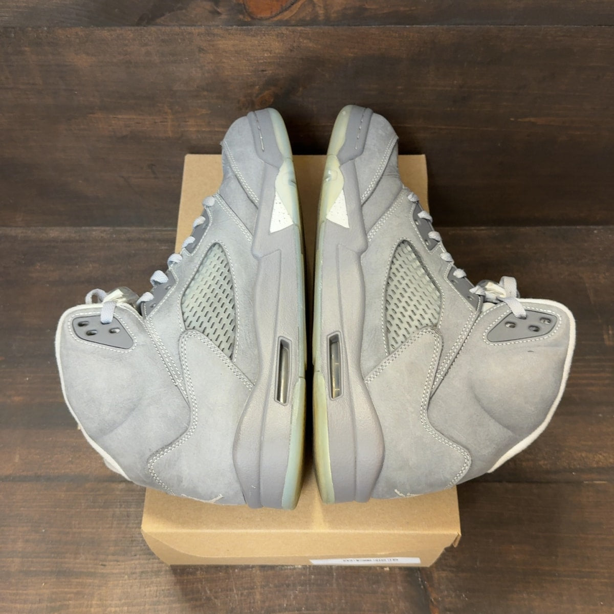 Jordan 5 Retro Wolf Grey (2026) Size 11.5 (Pre-Owned) - Image 5