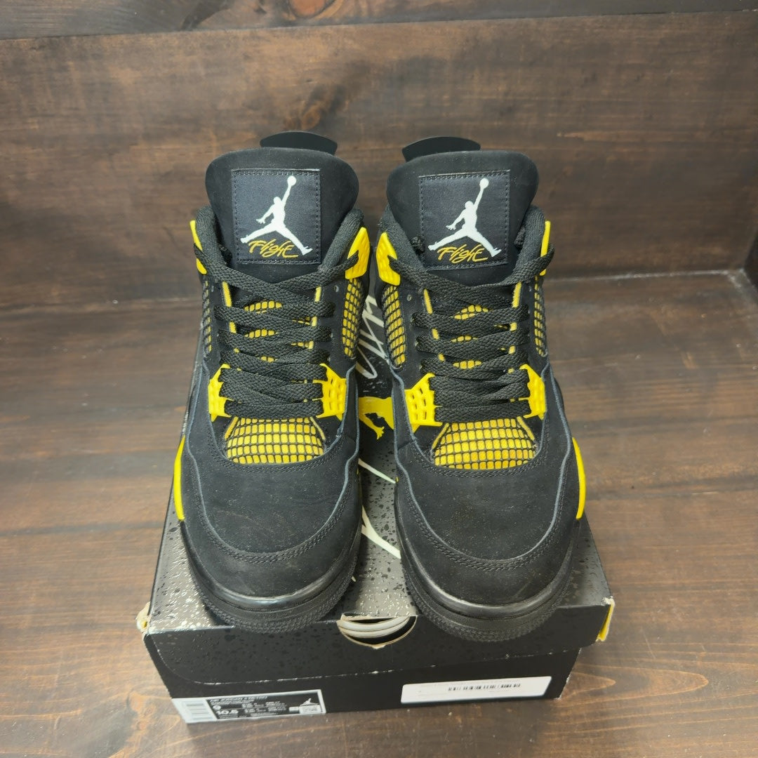 Jordan 4 Retro Thunder (2023) - Image 3