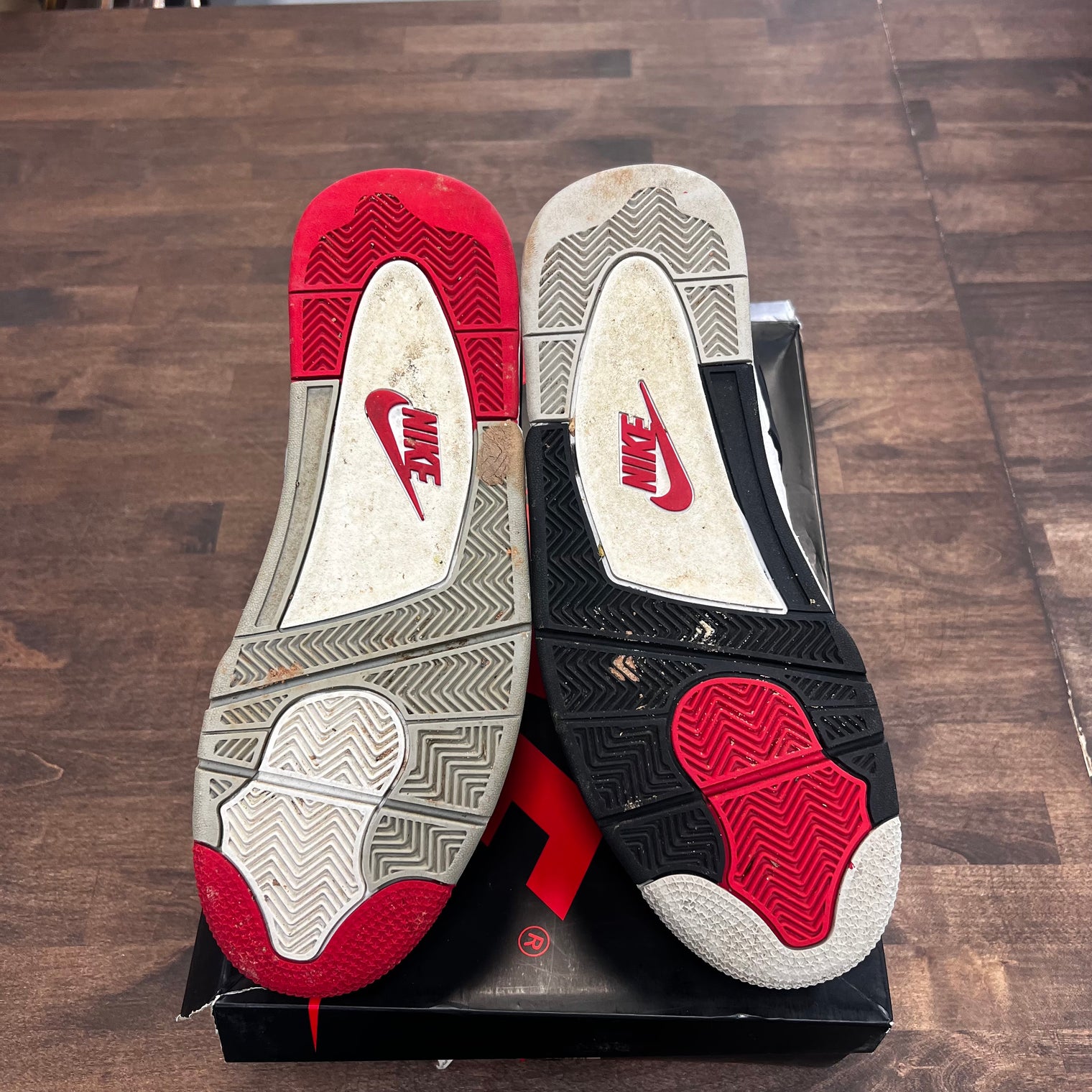What the Jordan 4 (USED, No Box)