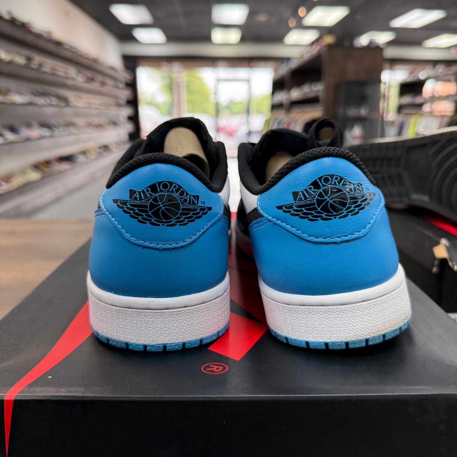 Powder Blue Jordan 1 Low OG (USED)