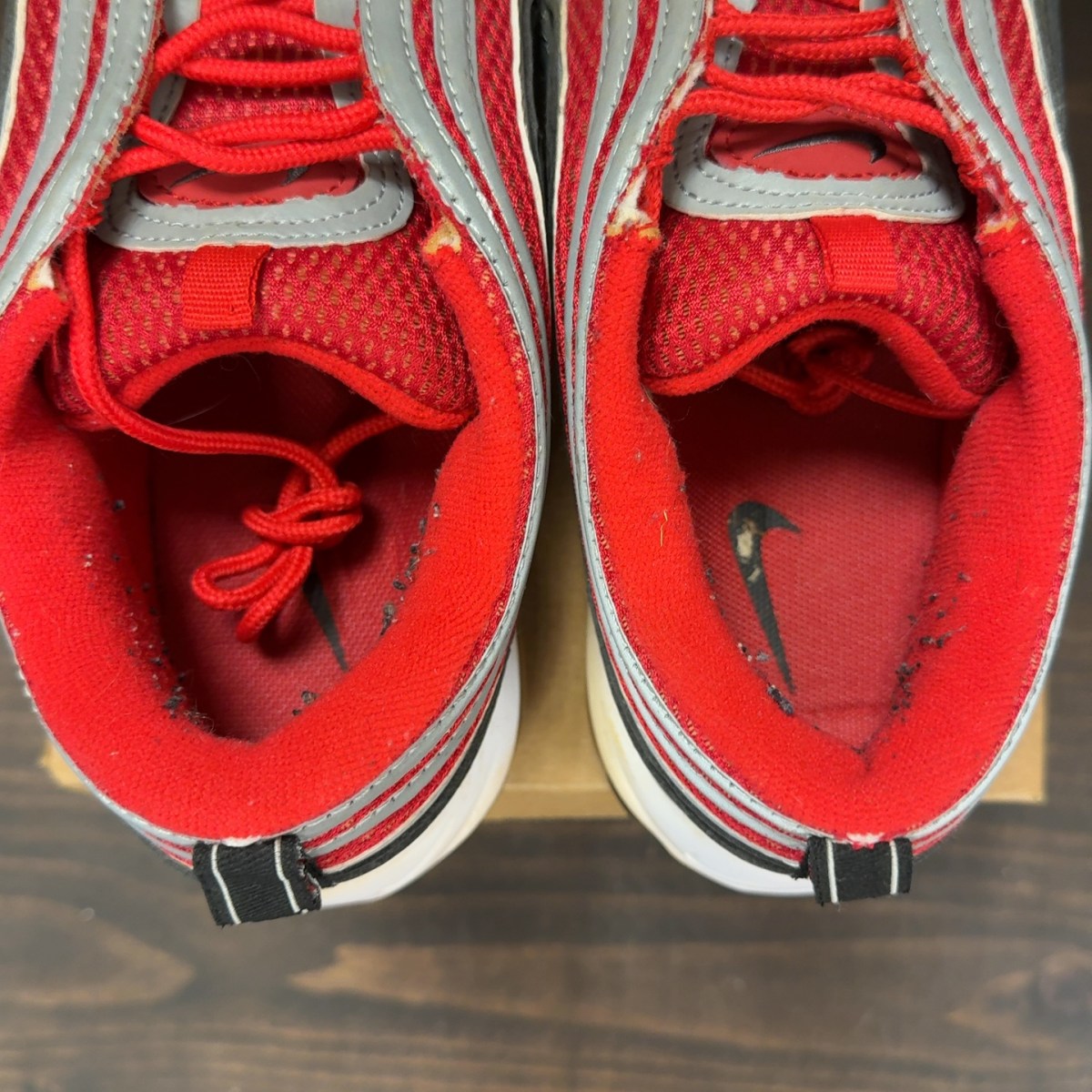 Nike Air Max 97 Dark Grey Gym Red Size 11 (Pre-Owned) - Image 6