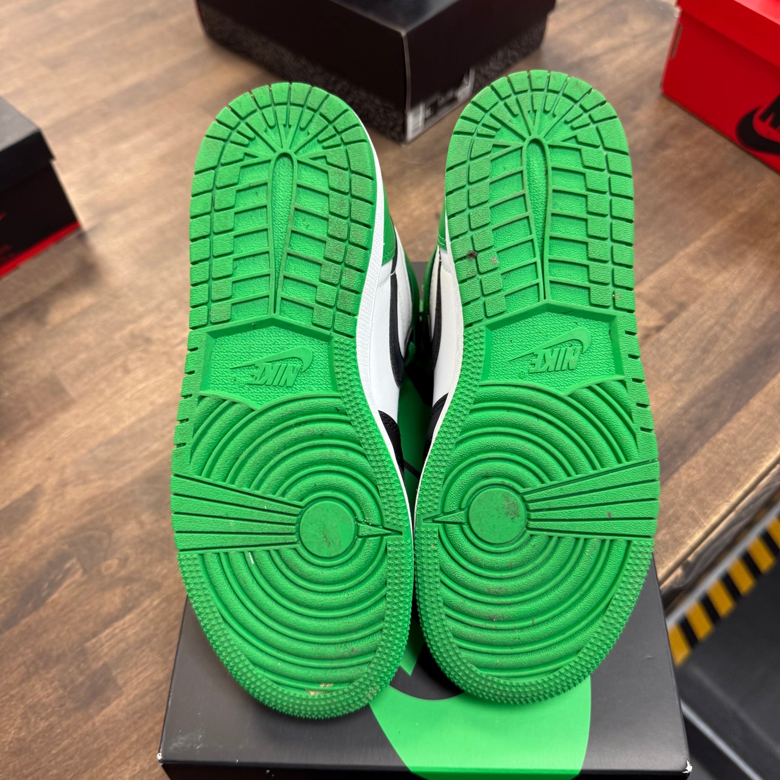 (GS) Lucky Green Jordan 1 High (USED)