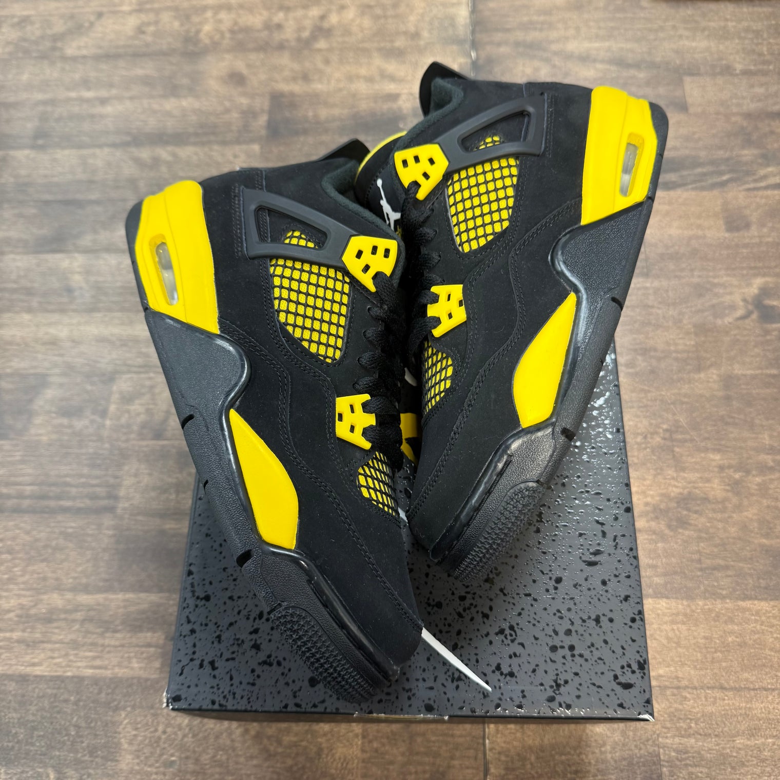Yellow Thunder Jordan 4 (GS) (USED)