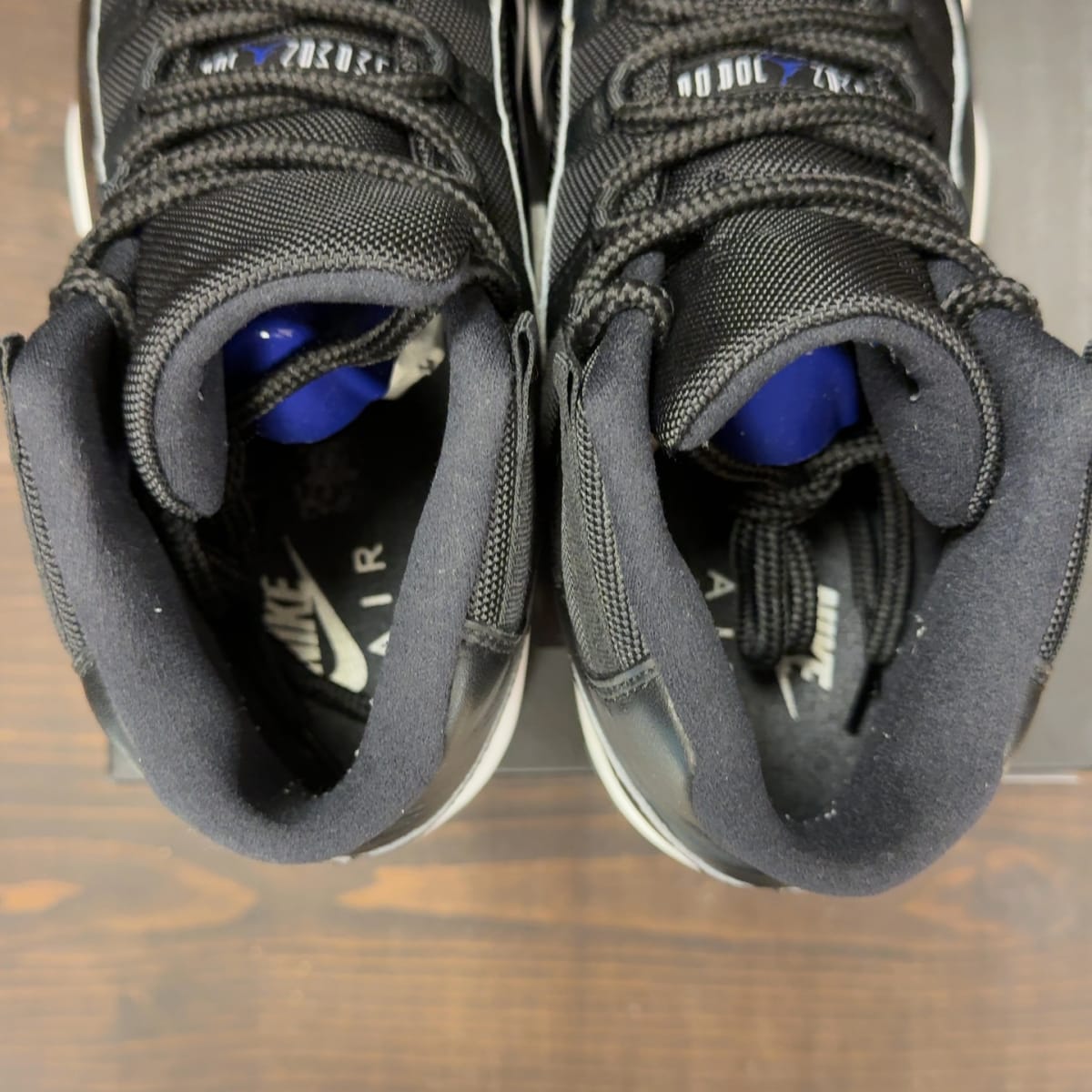 Jordan 11 Retro Space Jam (2016) Size 12 (Pre-Owned) - aux
