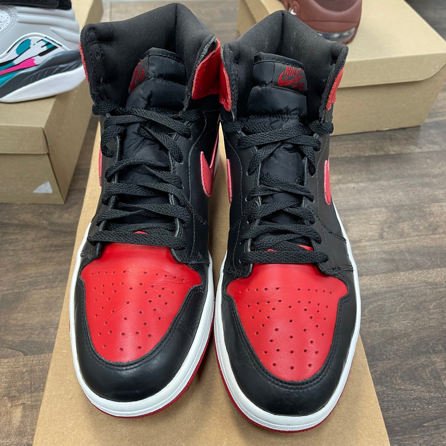 Bred Jordan 1 High 2001 (USED, No Box)