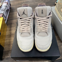 A Ma Maniere Sleeping Jordan 4 (W) (USED)