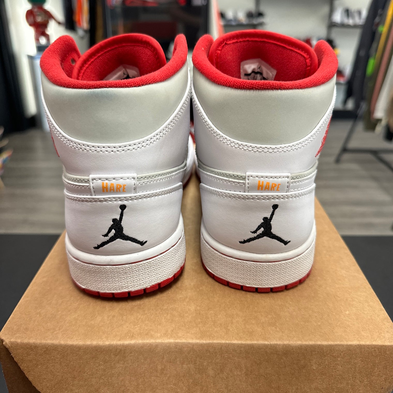 Hare Jordan 1 Mid (USED, no box)