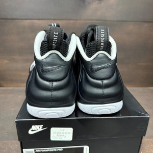 Nike Air Foamposite Pro Dr. Doom (2016) Size 9 (Pre-Owned) - sole