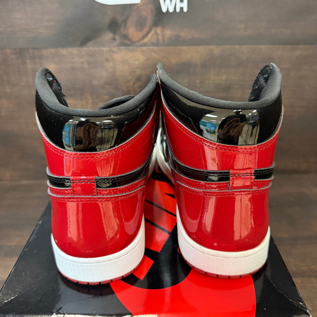 Jordan 1 Retro High OG Patent Bred - Image 3