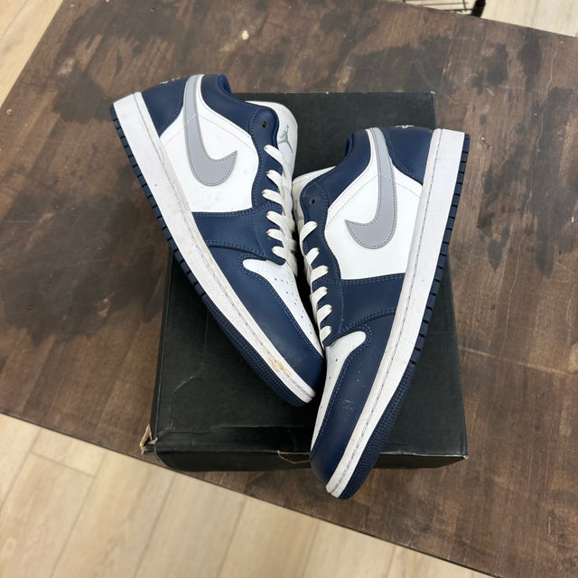Jordan 1 Low Wolf Grey Midnight Navy - Image 1