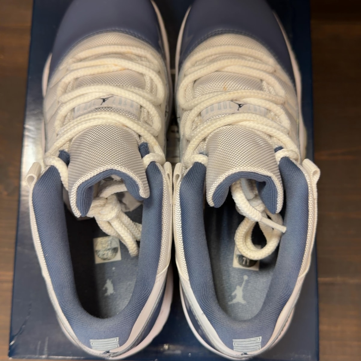 Jordan 11 Retro Low Diffused Blue (GS) Size 7Y (Pre-Owned) - aux