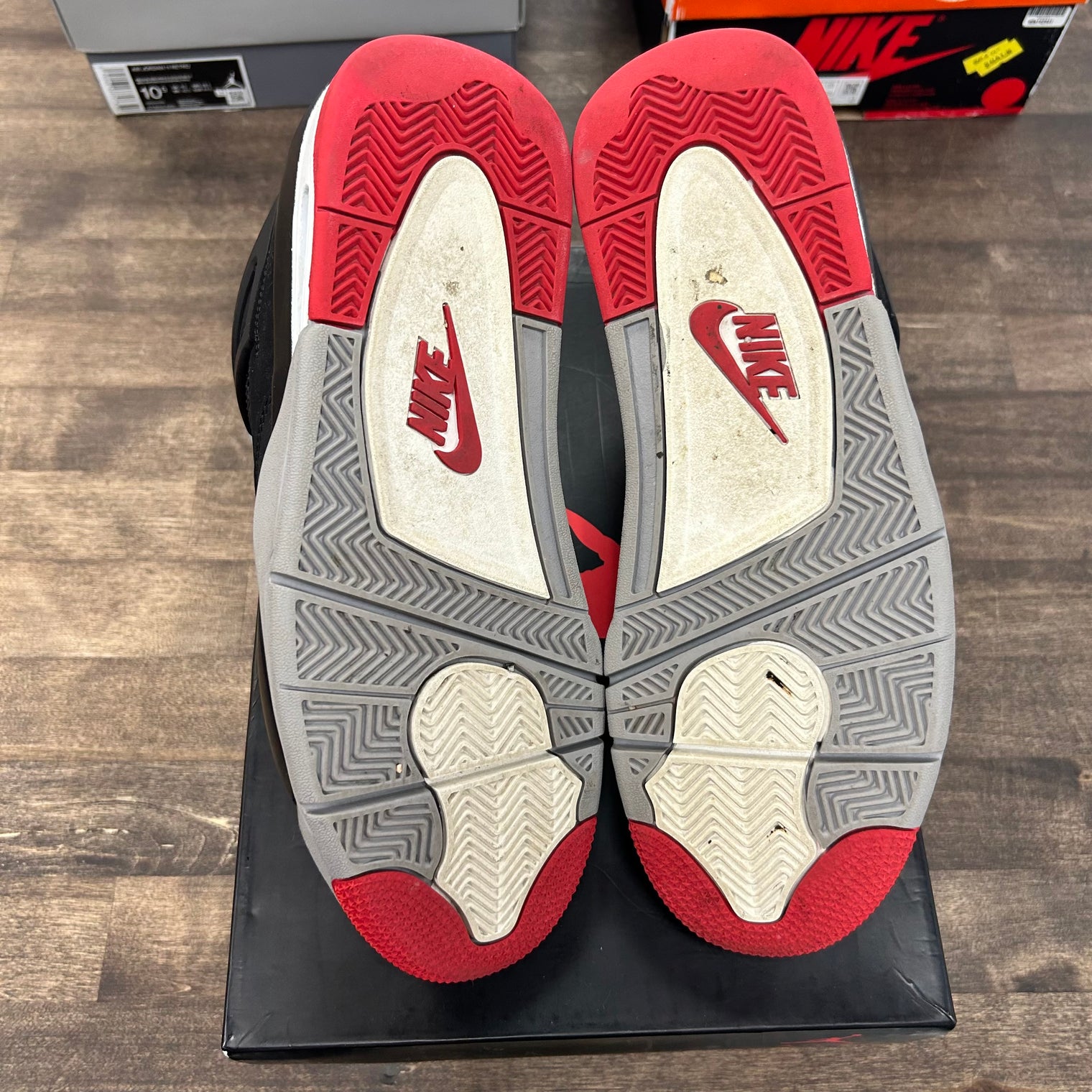 Bred Jordan 4 Retro (2019) (USED)