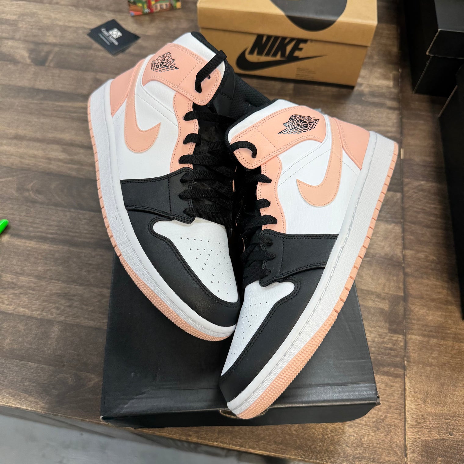 Arctic Orange Black Toe Jordan 1 Mid (USED)