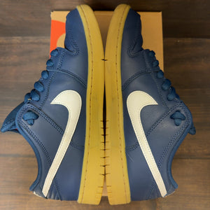 Nike SB Dunk Low Navy Gum - Image 6