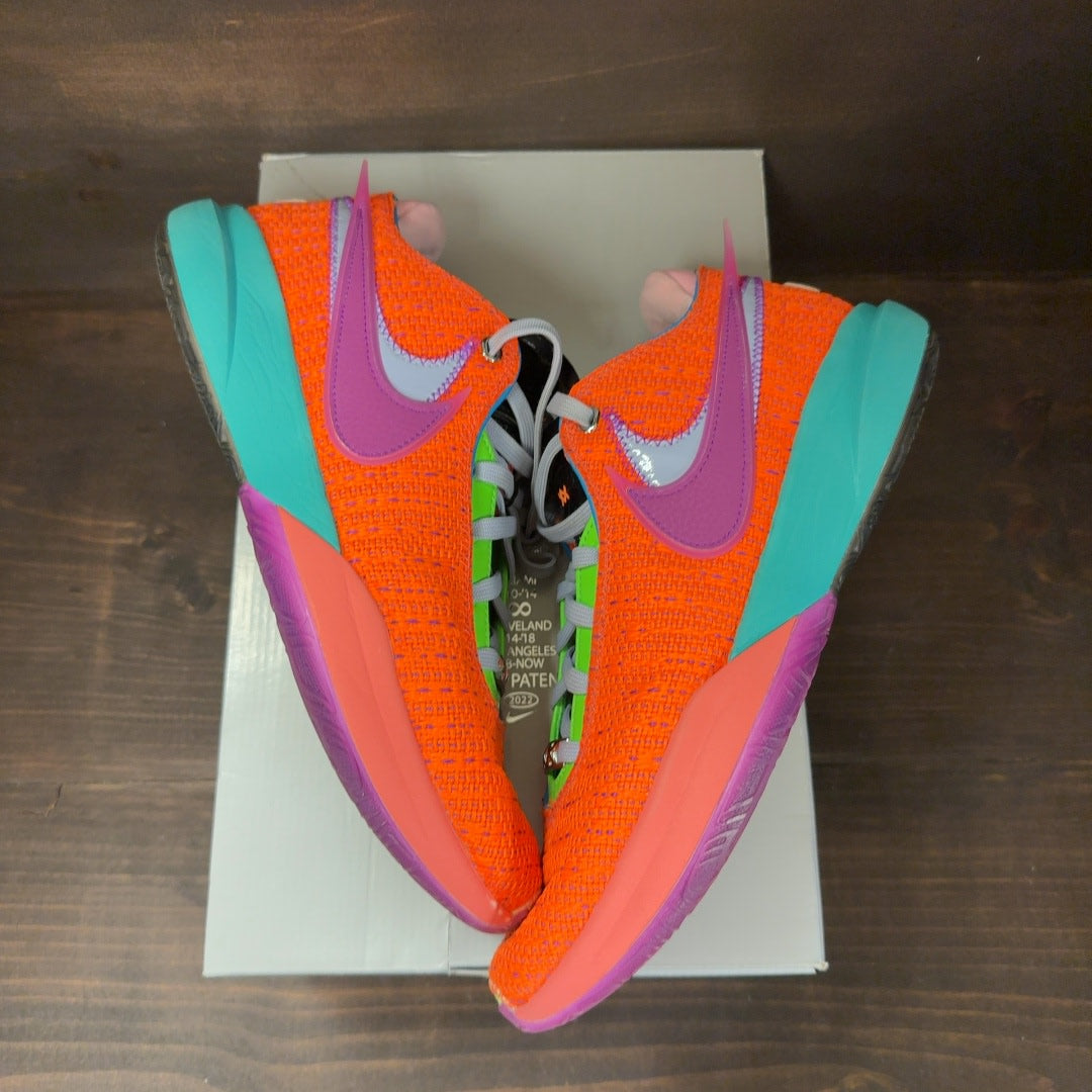 Nike LeBron 20 Chosen 1 - Image 2