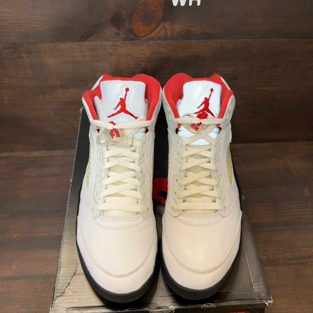 Jordan 5 Retro Fire Red Silver Tongue (2020) - Image 3