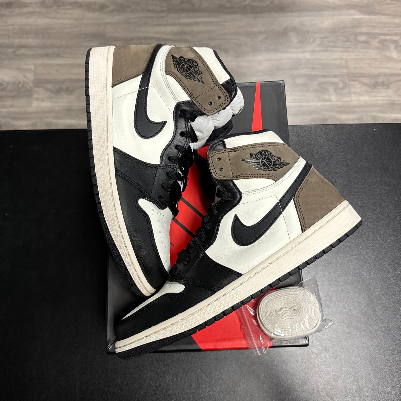 Mocha Jordan 1 High (USED)