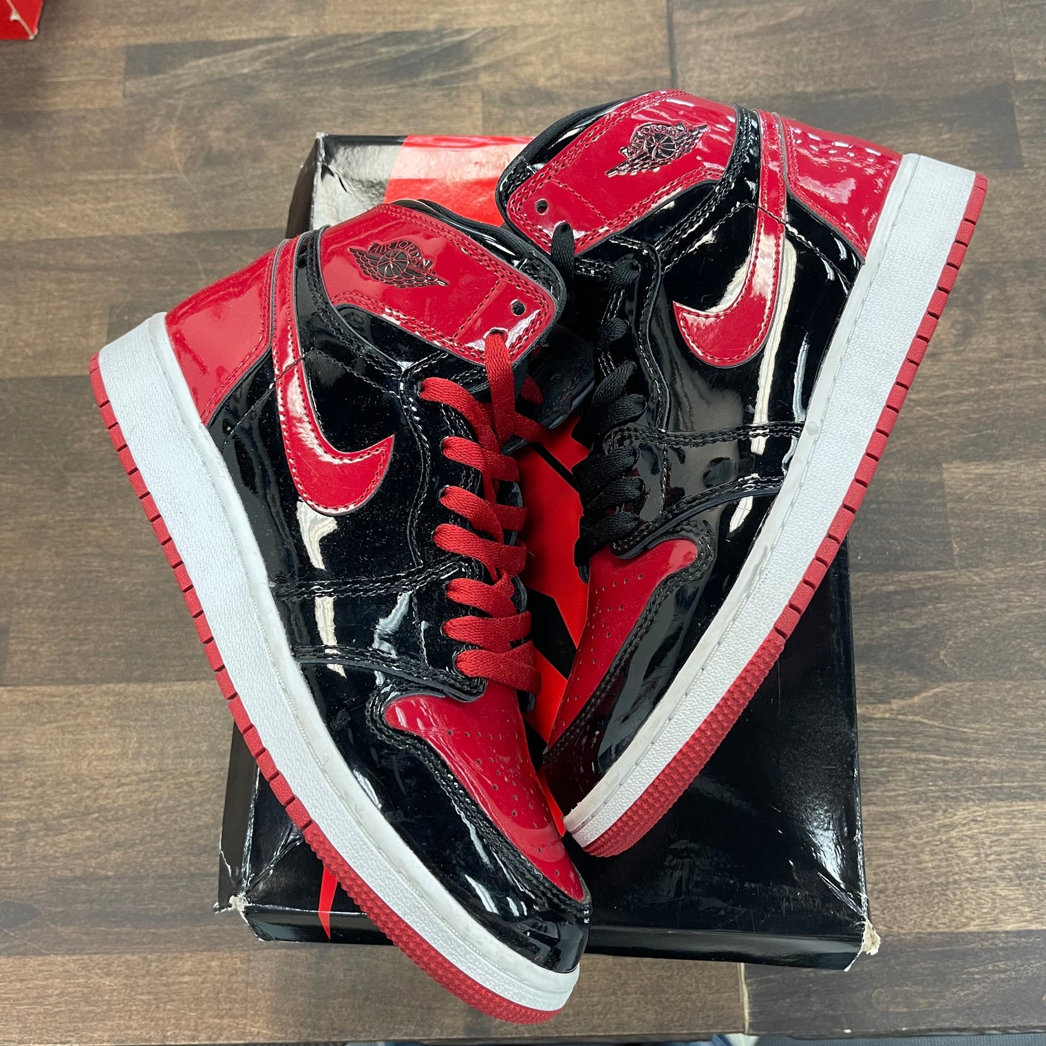 (GS) Patent Bred Jordan 1 High (USED)