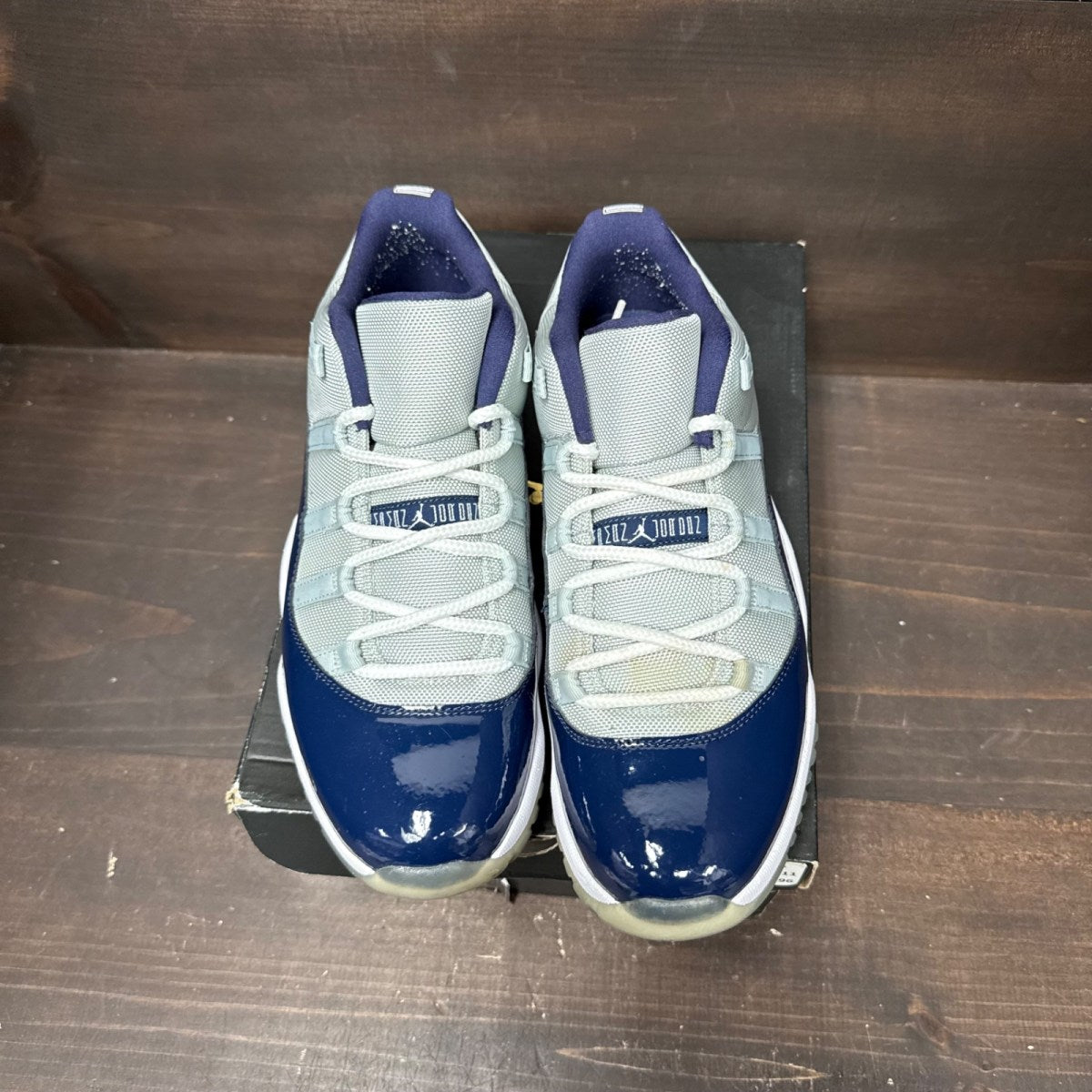 Jordan 11 Retro Low Georgetown - Image 2